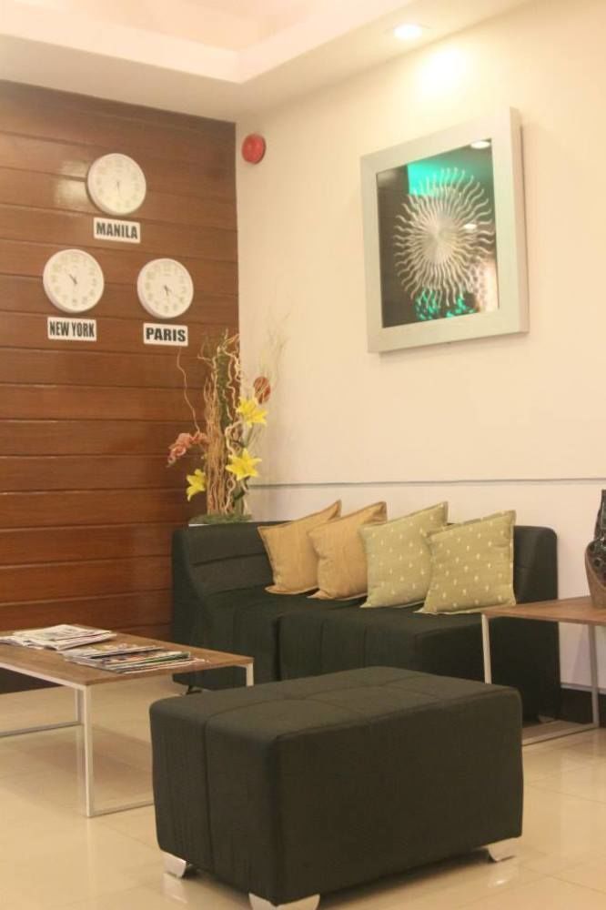 Negrense Suites Bacolod Exterior foto