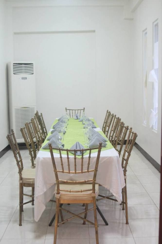 Negrense Suites Bacolod Exterior foto