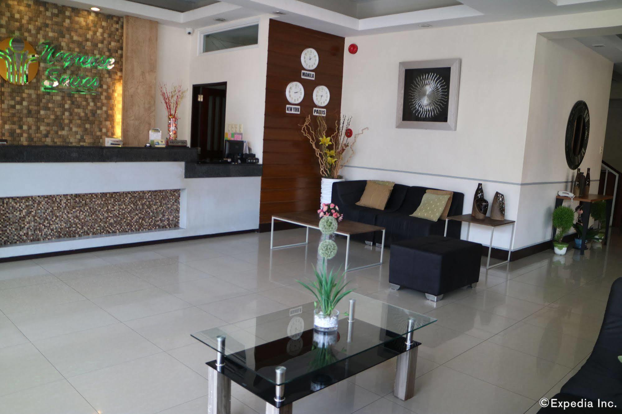 Negrense Suites Bacolod Exterior foto